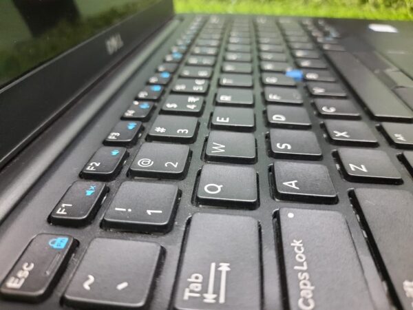 DELL LATITUDE 7480 i7 6th gen refurbished laptops DELL LATITUDE 7480 Refurbished Laptop | i7 6th gen | 8GB RAM | 256GB m.2 SSD | Imported Business Laptop